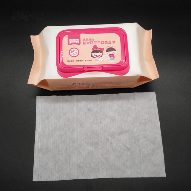 OEM 100% viscose biodegradable baby wet tissue for face 