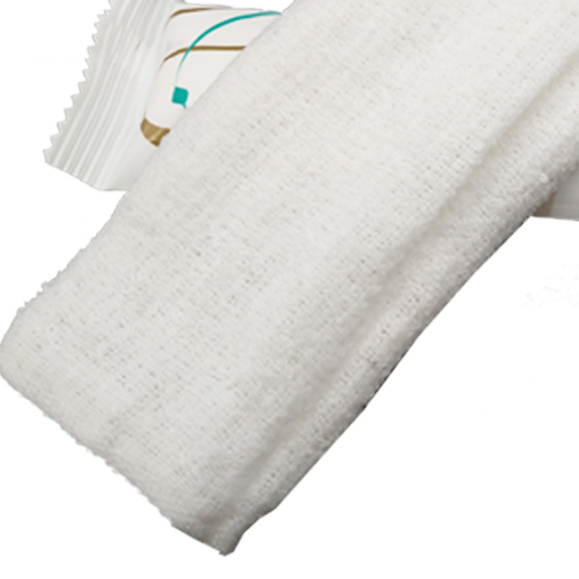 OEM disposable airline towel with single pack 